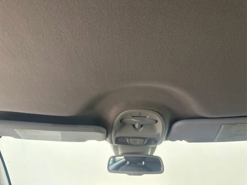 Used 2014 FIAT 500L Trekking w/ Popular Equipment Group image 28