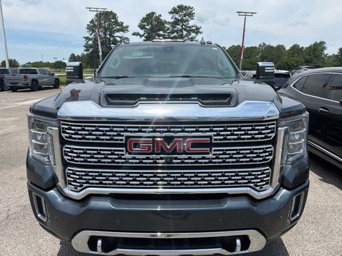 Used 2020 GMC Sierra 2500 Denali w/ Denali Ultimate Package AWD/4WD image 3