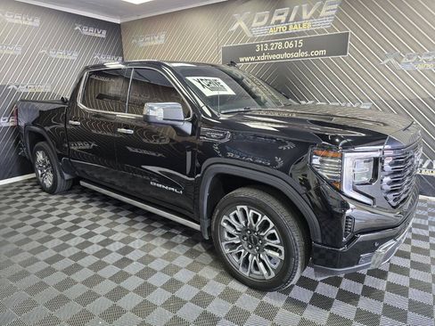 Used 2023 GMC Sierra 1500 Denali Ultimate AWD/4WD image 7