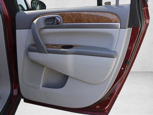 Used 2011 Buick Enclave CXL FWD image 26