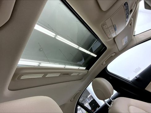 Certified 2020 Mercedes-Benz C 300 Sedan image 25