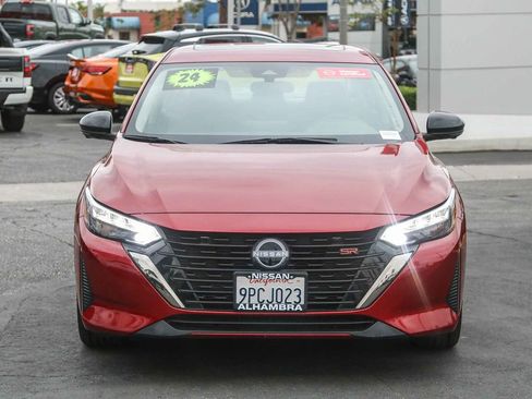 Certified 2024 Nissan Sentra SR w/ SR Premium Package image 3