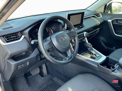 Used 2023 Toyota RAV4 XLE image 18
