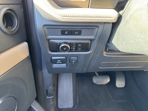 Used 2024 Ford Expedition Max Limited image 23
