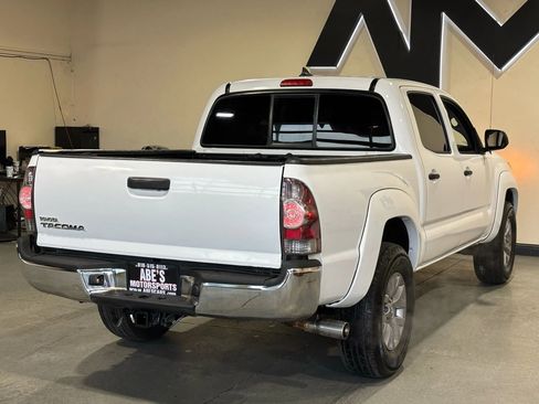 Used 2014 Toyota Tacoma 4x4 Double Cab w/ TRD Off-Road Package image 6