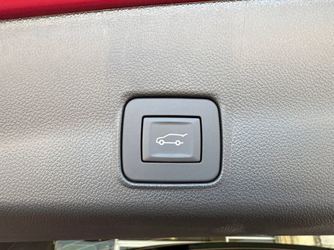 New 2026 Chevrolet TrailBlazer LT w/ Convenience Package FWD image 17