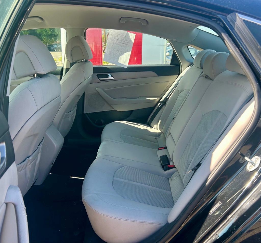 Used 2016 Hyundai Sonata ECO FWD image 9