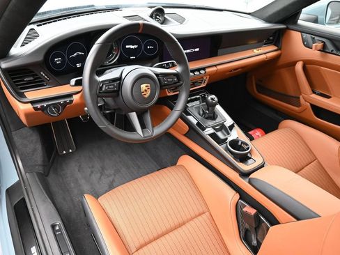 Certified 2024 Porsche 911 GT3 RS RWD image 4