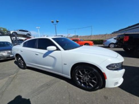 Used 2018 Dodge Charger GT AWD/4WD image 2