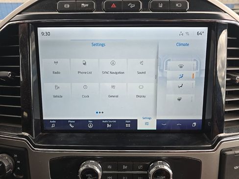 Used 2022 Ford F350 King Ranch w/ King Ranch Ultimate Package AWD/4WD image 30