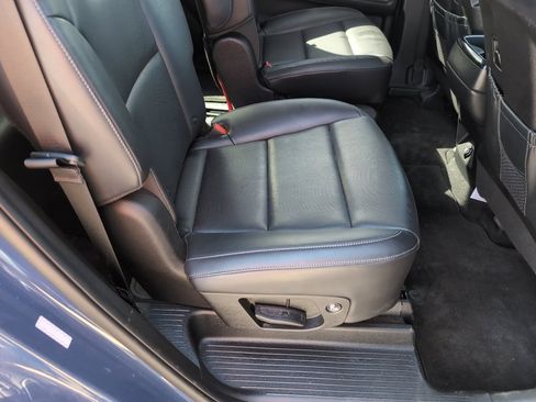 Used 2025 Kia Telluride S AWD/4WD image 22
