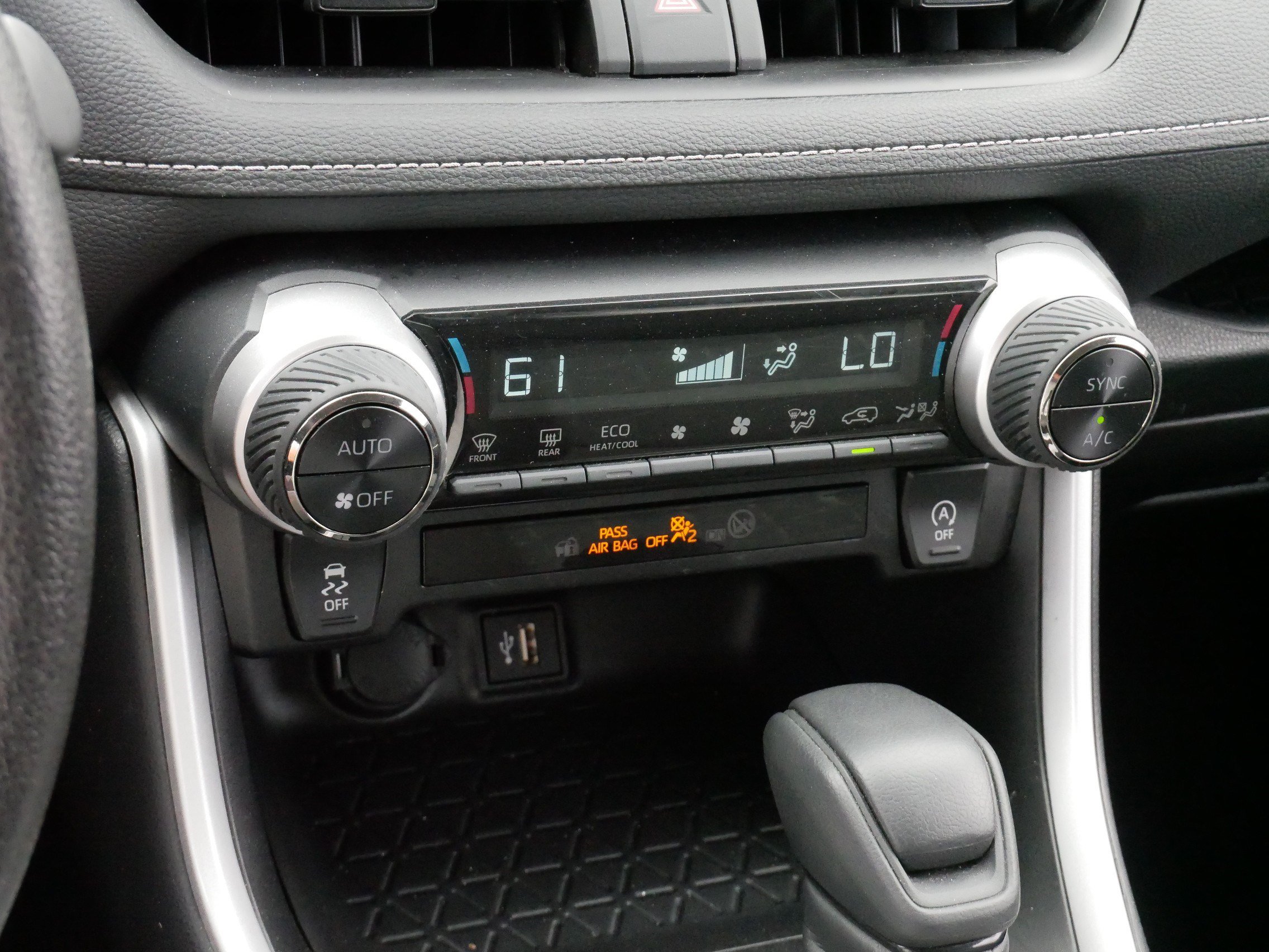 Certified 2025 Toyota RAV4 XLE AWD/4WD image 23
