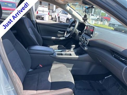 Used 2025 Nissan Sentra SR FWD image 24