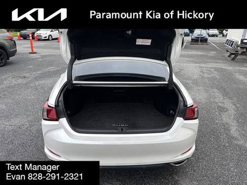 Used 2020 Lexus ES 350 w/ Premium Package FWD image 10