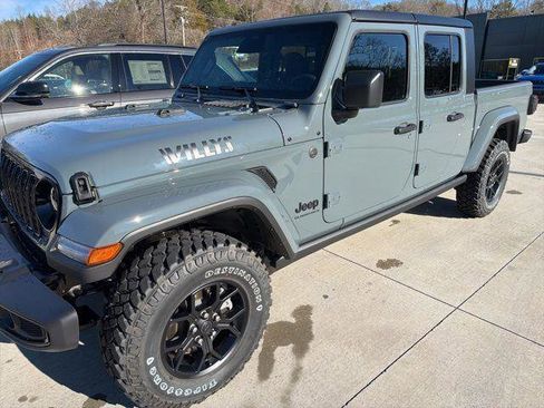 New 2026 Jeep Gladiator Willys AWD/4WD image 7