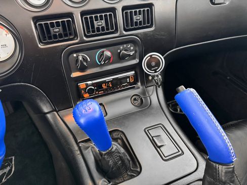 Used 1996 Dodge Viper RT/10 image 22