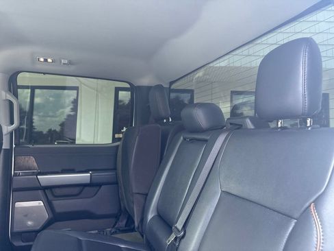 Used 2026 Ford F250 Lariat AWD/4WD image 4