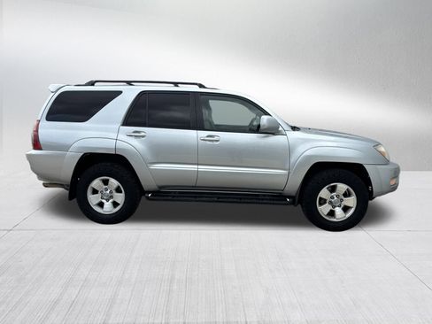 Used 2005 Toyota 4Runner Limited image 5