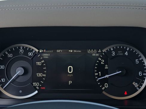 Certified 2023 Land Rover Defender 110 S AWD/4WD image 22