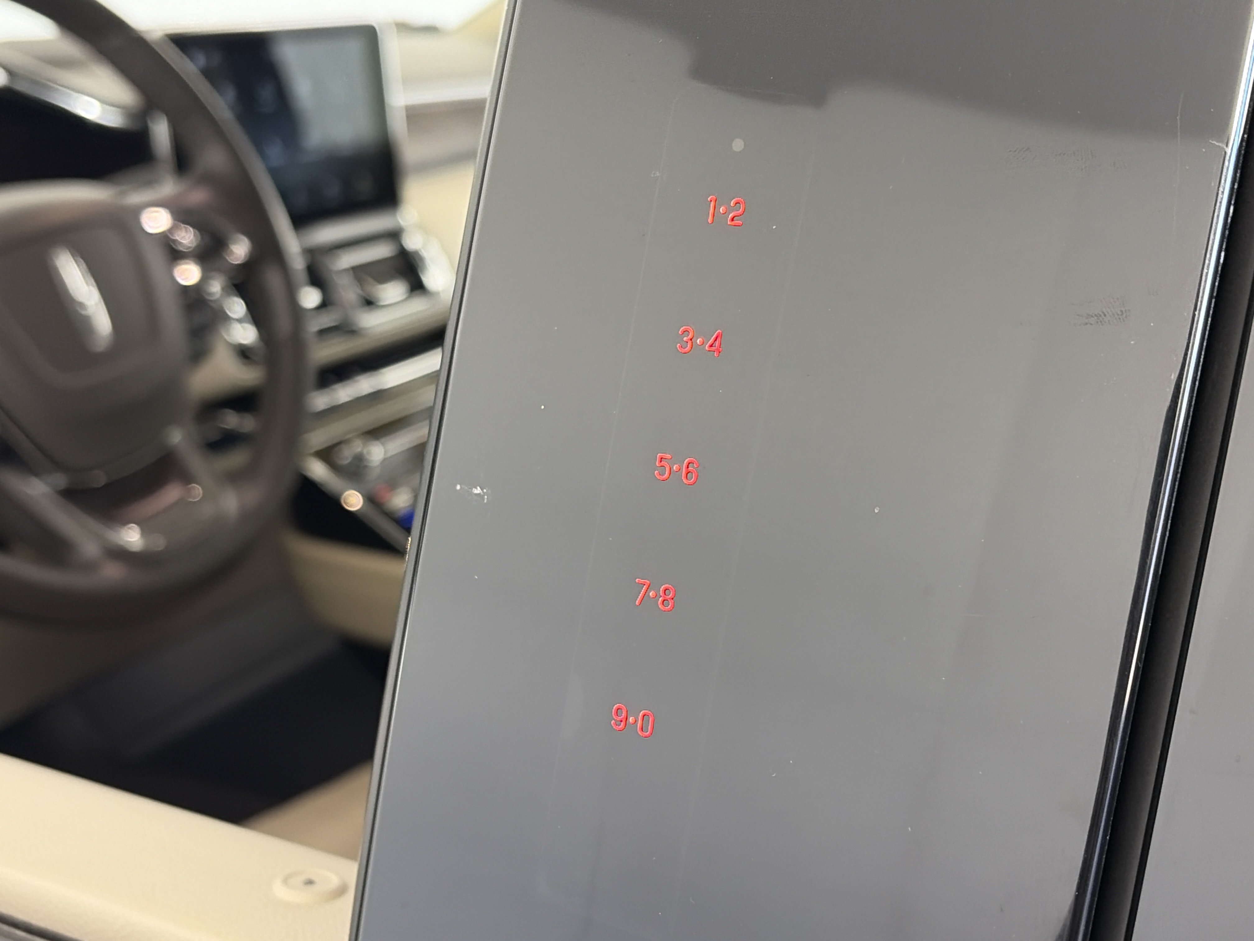 Used 2018 Lincoln Navigator Select w/ Technology Package AWD/4WD image 19