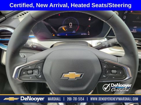 Used 2025 Chevrolet Trax LT w/ Driver Confidence Package FWD image 9