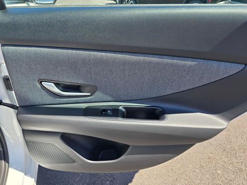 New 2026 Hyundai Elantra Limited FWD image 40