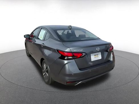 Used 2025 Nissan Versa SV image 11