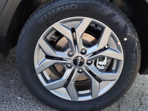 New 2026 Kia Seltos LX image 41