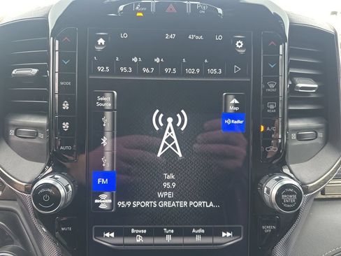 Used 2020 RAM 1500 Limited AWD/4WD image 19