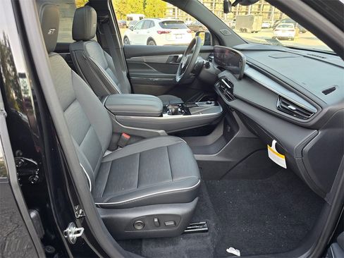 Used 2026 Buick Enclave Sport Touring w/ Power Package image 12