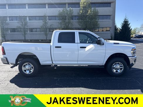 New 2026 RAM 2500 Tradesman AWD/4WD image 11
