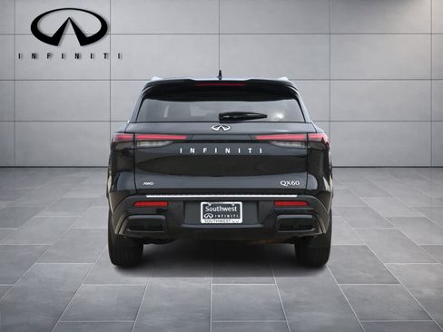 Certified 2023 INFINITI QX60 Luxe w/ Performance Audio Package AWD/4WD image 6