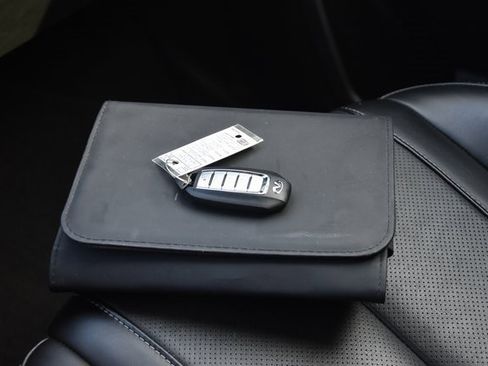 Used 2023 INFINITI QX60 Luxe w/ Cargo Package image 42