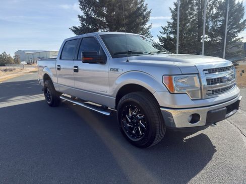 Used 2013 Ford F150 XLT w/ Luxury Equipment Group image 4