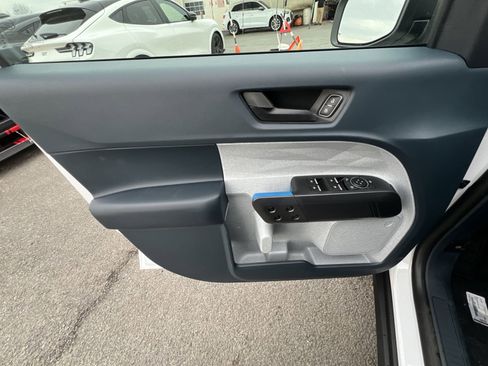 New 2026 Ford Maverick XLT image 15