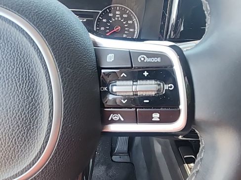 Used 2021 Kia Sorento EX w/ Panoramic Sunroof Package FWD image 13