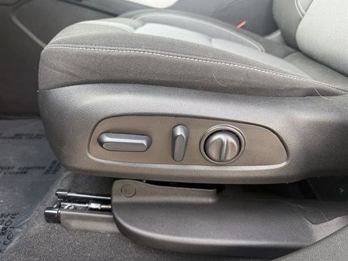 Used 2024 Chevrolet Blazer LT w/ Convenience Package image 27