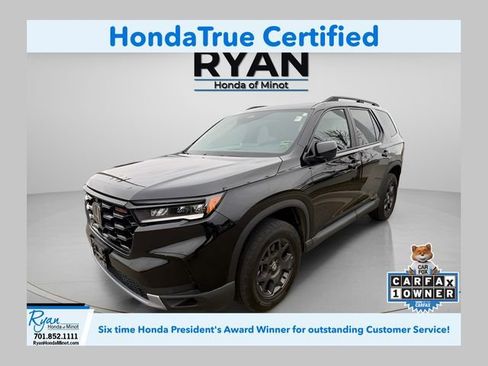 Used 2023 Honda Pilot TrailSport image 1