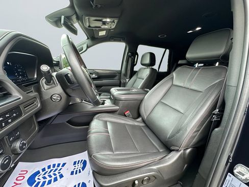 Used 2023 Chevrolet Tahoe RST w/ Luxury Package AWD/4WD image 9
