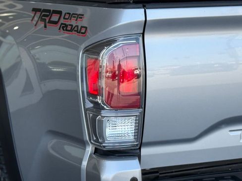 Certified 2021 Toyota Tacoma TRD Off-Road w/ Technology Package image 11