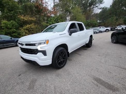 Certified 2024 Chevrolet Silverado 1500 RST w/ Convenience Package II image 10