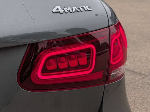 Used 2020 Mercedes-Benz GLC 300 4MATIC image 9