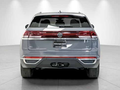 New 2026 Volkswagen Atlas Cross Sport SEL AWD/4WD image 4