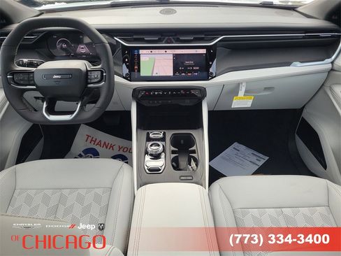 New 2026 Jeep Cherokee Overland image 15