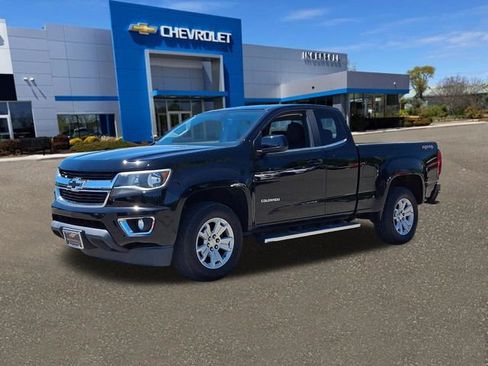 Used 2018 Chevrolet Colorado LT w/ LT Convenience Package AWD/4WD image 34
