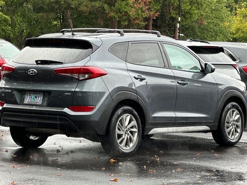 Used 2017 Hyundai Tucson SE w/ SE Popular Package 02 AWD/4WD image 4