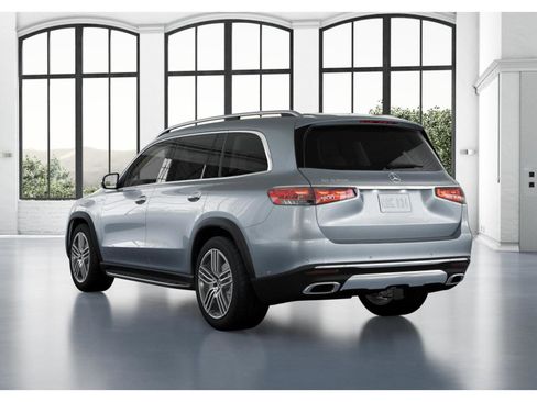 New 2026 Mercedes-Benz GLS 450 4MATIC image 28