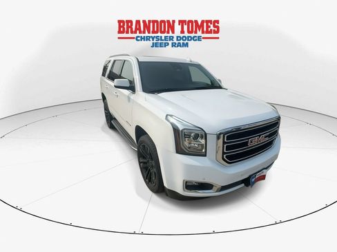 Used 2020 GMC Yukon SLT AWD/4WD image 3