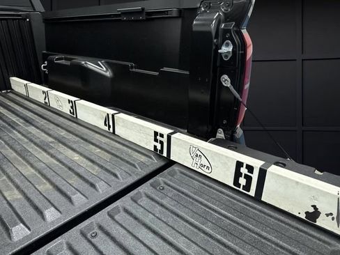 Used 2024 Toyota Tacoma SR5 image 15