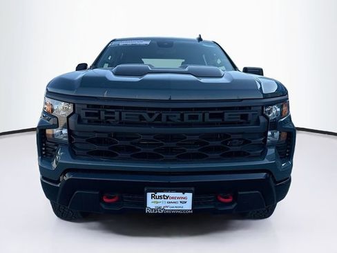 New 2026 Chevrolet Silverado 1500 Custom Trail Boss w/ LPO, Dark Essentials Package AWD/4WD image 2